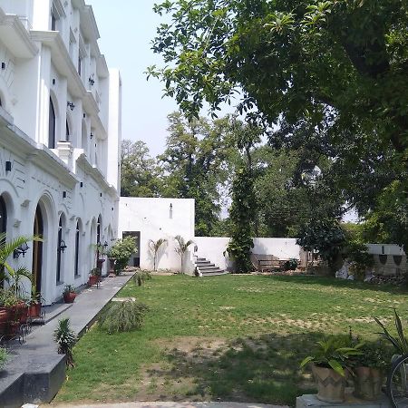 Hotel Kings Retreat Patiala Exterior photo